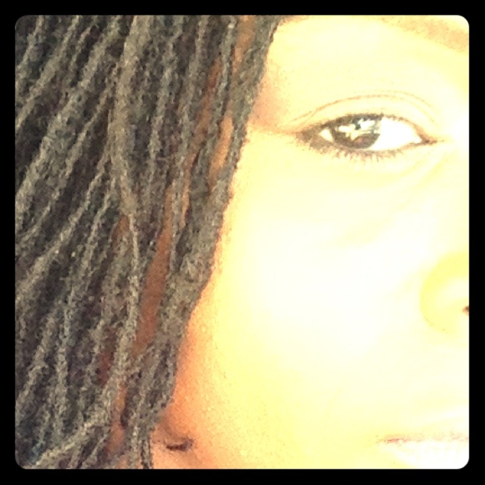 Meet your Posher, Aury Lynn!